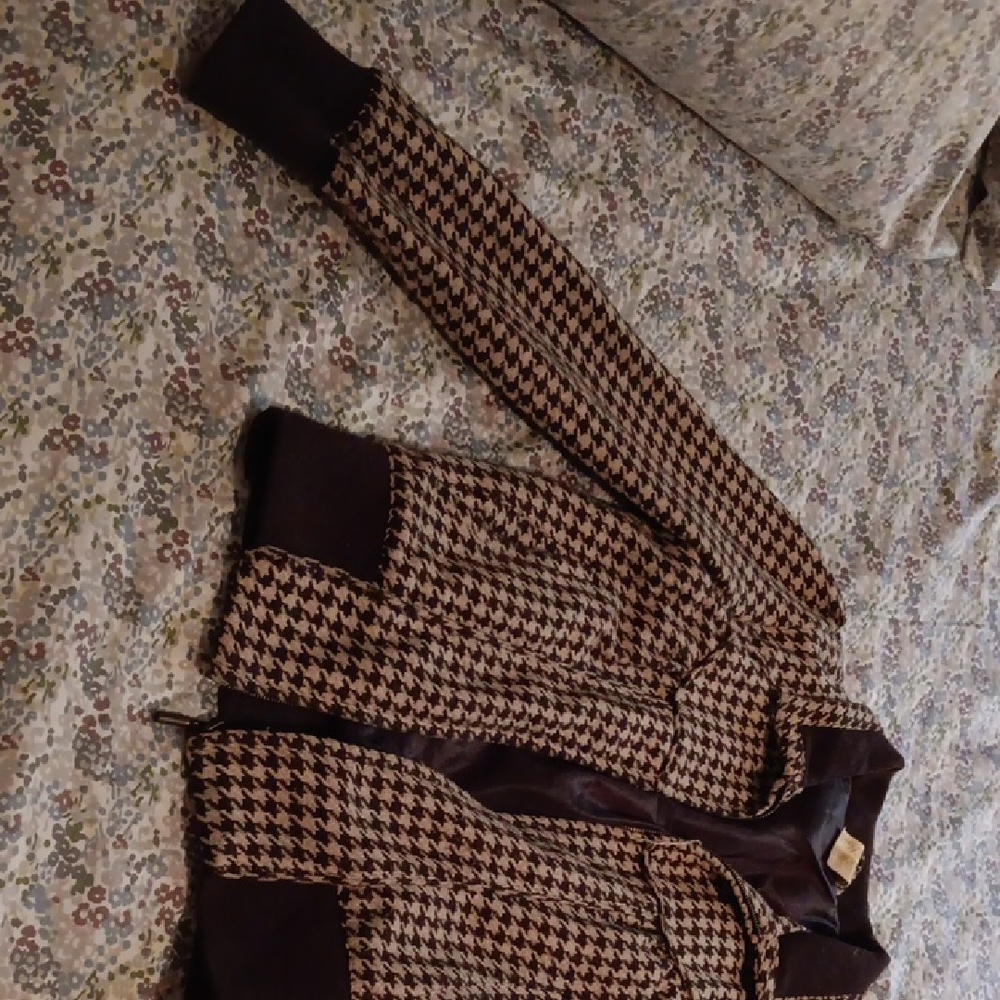 Houndstooth Jacket with Brown Accents